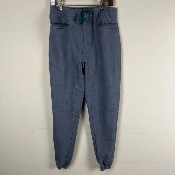 FIGS Women’s Technical Scrub Pants Jogger Size Small Gray PO 1674 - Picture 1 of 12